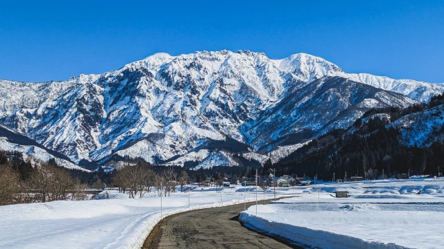 Snow-covered Hakkaisan landscape in Niigata