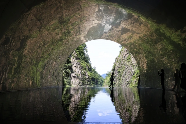 Kiyotsu Gorge Tunnel in Niigata