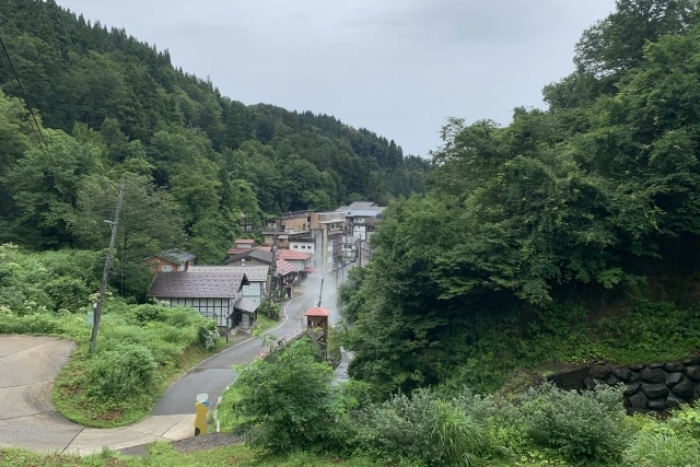 Matsunoyama Onsen nestled in green hills